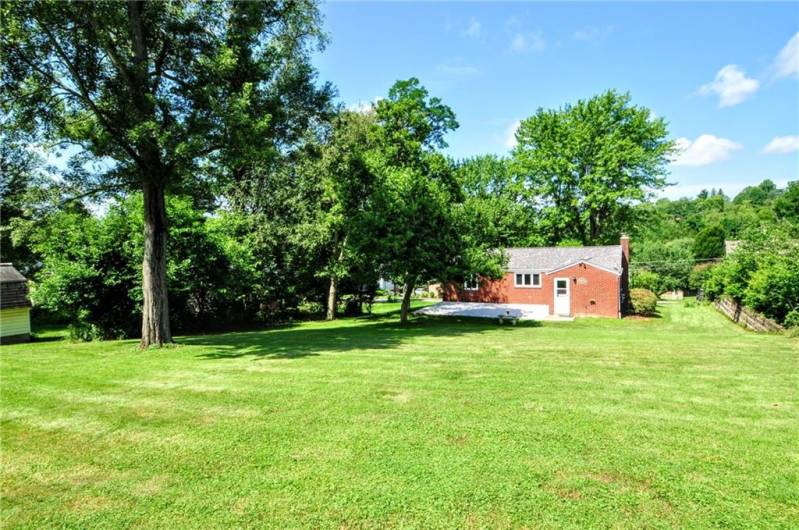 1004 Old Washington Rd, Canonsburg, PA 15317, 3 Bedrooms Bedrooms, 9 Rooms Rooms,2 BathroomsBathrooms,Residential,For Sale,Old Washington Rd,0,1711535