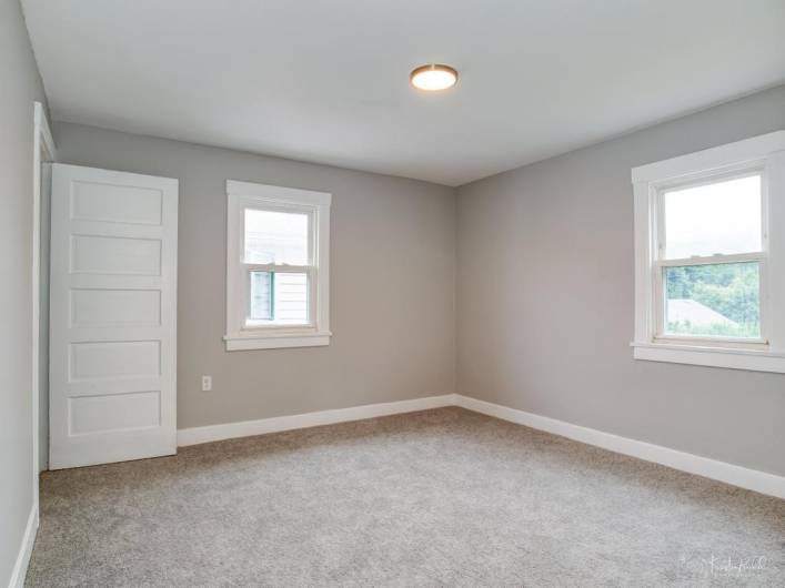 1709 Main St, Aliquippa, PA 15001, 4 Bedrooms Bedrooms, ,2 BathroomsBathrooms,Residential,For Sale,Main St,0,1711566