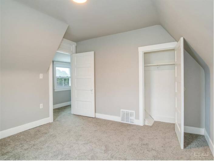 1709 Main St, Aliquippa, PA 15001, 4 Bedrooms Bedrooms, ,2 BathroomsBathrooms,Residential,For Sale,Main St,0,1711566