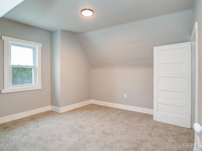 1709 Main St, Aliquippa, PA 15001, 4 Bedrooms Bedrooms, ,2 BathroomsBathrooms,Residential,For Sale,Main St,0,1711566