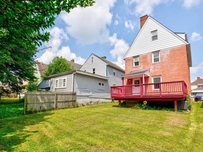 1709 Main St, Aliquippa, PA 15001, 4 Bedrooms Bedrooms, ,2 BathroomsBathrooms,Residential,For Sale,Main St,0,1711566
