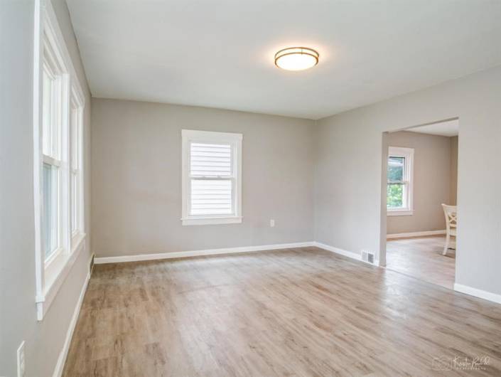 1709 Main St, Aliquippa, PA 15001, 4 Bedrooms Bedrooms, ,2 BathroomsBathrooms,Residential,For Sale,Main St,0,1711566