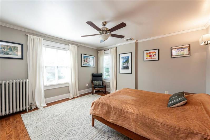 254 Tremont Ave, Greensburg, PA 15601, 4 Bedrooms Bedrooms, 9 Rooms Rooms,2 BathroomsBathrooms,Residential,For Sale,Tremont Ave,1711582