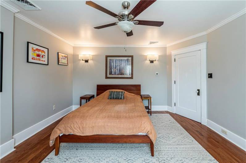254 Tremont Ave, Greensburg, PA 15601, 4 Bedrooms Bedrooms, 9 Rooms Rooms,2 BathroomsBathrooms,Residential,For Sale,Tremont Ave,1711582