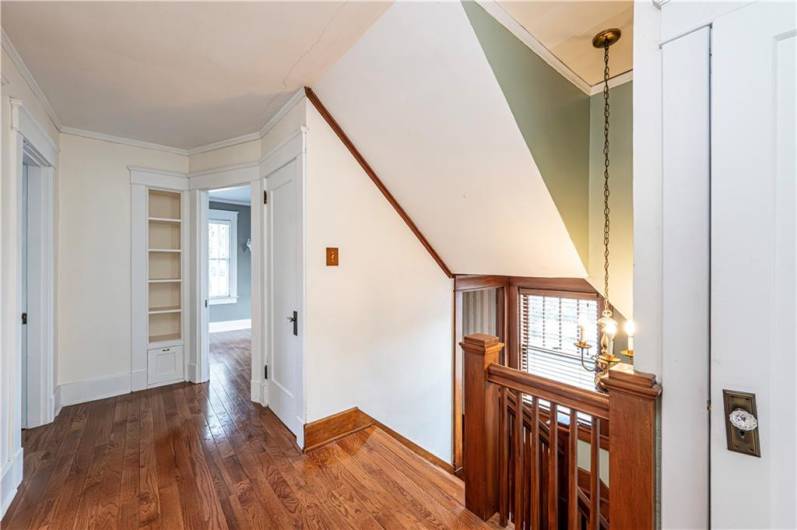 254 Tremont Ave, Greensburg, PA 15601, 4 Bedrooms Bedrooms, 9 Rooms Rooms,2 BathroomsBathrooms,Residential,For Sale,Tremont Ave,1711582