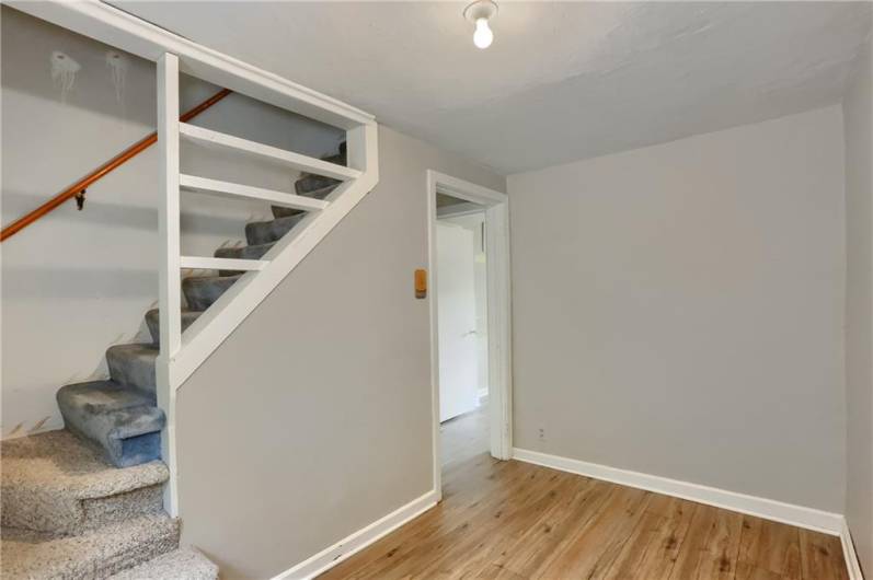 1405 Three Degree Rd, Valencia, PA 16059, 3 Bedrooms Bedrooms, 6 Rooms Rooms,1 BathroomBathrooms,Residential,For Sale,Three Degree Rd,0,1711597