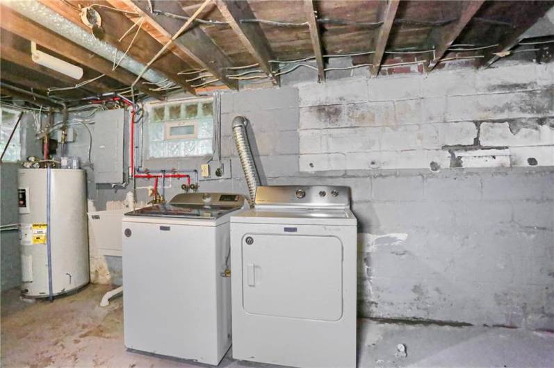1405 Three Degree Rd, Valencia, PA 16059, 3 Bedrooms Bedrooms, 6 Rooms Rooms,1 BathroomBathrooms,Residential,For Sale,Three Degree Rd,0,1711597