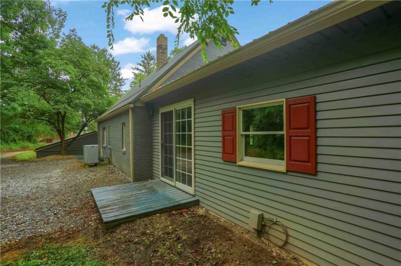 1405 Three Degree Rd, Valencia, PA 16059, 3 Bedrooms Bedrooms, 6 Rooms Rooms,1 BathroomBathrooms,Residential,For Sale,Three Degree Rd,0,1711597