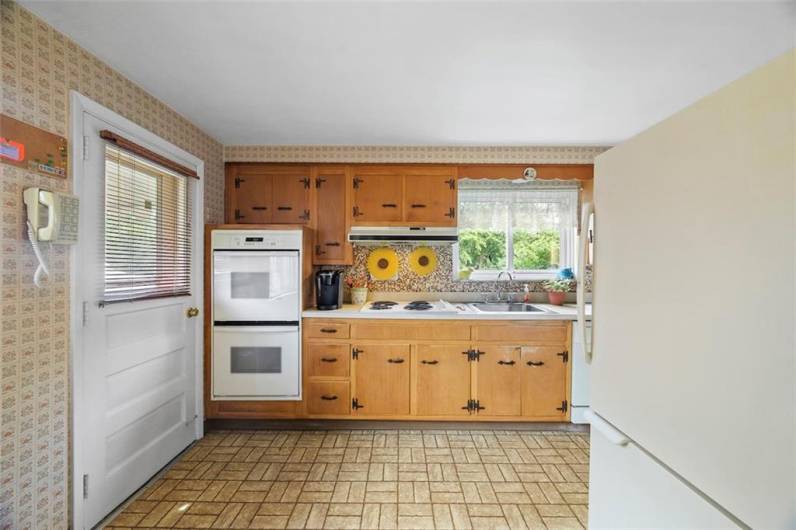 407 Laurel Hill Rd, Allison Park, PA 15101, 3 Bedrooms Bedrooms, ,2.1 BathroomsBathrooms,Residential,For Sale,Laurel Hill Rd,0,1711649