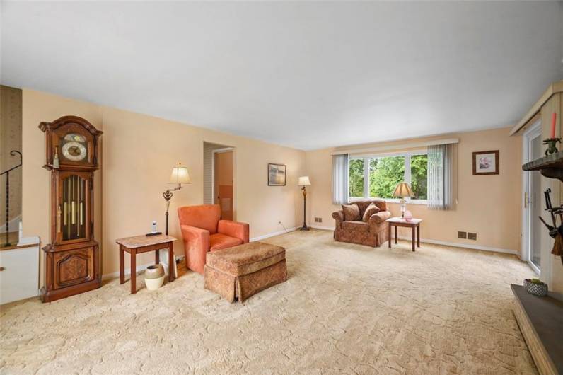 407 Laurel Hill Rd, Allison Park, PA 15101, 3 Bedrooms Bedrooms, ,2.1 BathroomsBathrooms,Residential,For Sale,Laurel Hill Rd,0,1711649