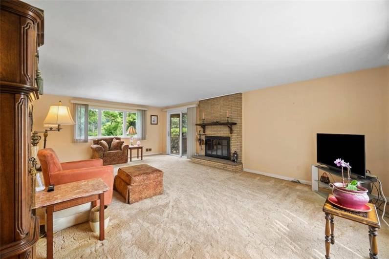 407 Laurel Hill Rd, Allison Park, PA 15101, 3 Bedrooms Bedrooms, ,2.1 BathroomsBathrooms,Residential,For Sale,Laurel Hill Rd,0,1711649