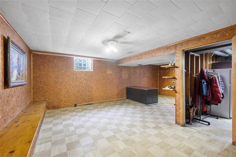 407 Laurel Hill Rd, Allison Park, PA 15101, 3 Bedrooms Bedrooms, ,2.1 BathroomsBathrooms,Residential,For Sale,Laurel Hill Rd,0,1711649