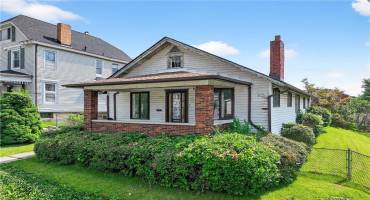 214 Bronx Ave, Pittsburgh, PA 15229, 2 Bedrooms Bedrooms, 6 Rooms Rooms,2 BathroomsBathrooms,Residential,For Sale,Bronx Ave,0,1711652