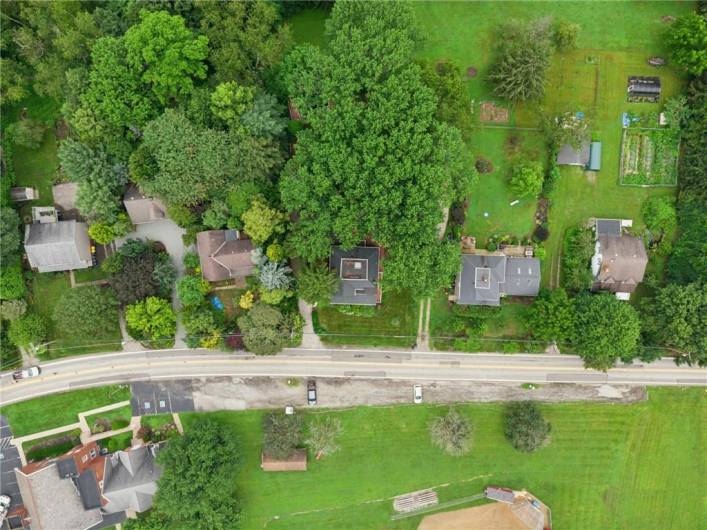 1035 Linden Road, Eighty Four, PA 15330, 4 Bedrooms Bedrooms, 9 Rooms Rooms,2.1 BathroomsBathrooms,Residential,For Sale,Linden Road,0,1711713