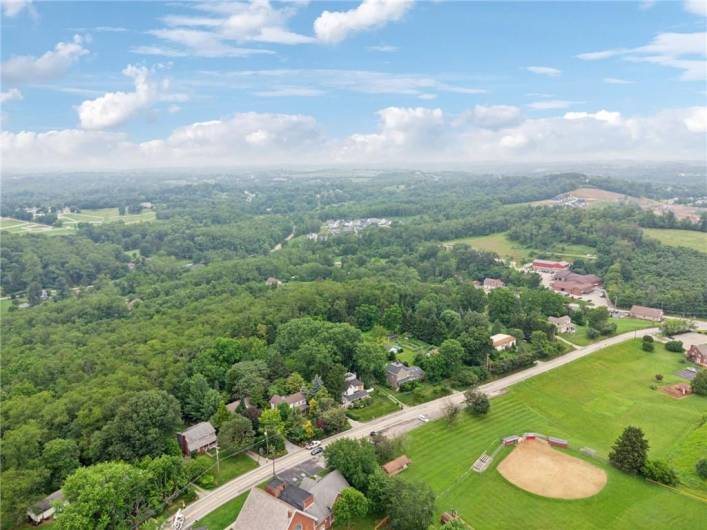 1035 Linden Road, Eighty Four, PA 15330, 4 Bedrooms Bedrooms, 9 Rooms Rooms,2.1 BathroomsBathrooms,Residential,For Sale,Linden Road,0,1711713