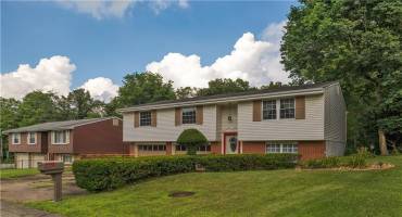 962 Cedarwood, Pittsburgh, PA 15235, 3 Bedrooms Bedrooms, 8 Rooms Rooms,1.1 BathroomsBathrooms,Residential,For Sale,Cedarwood,0,1711741