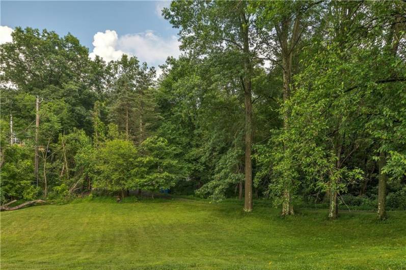 962 Cedarwood, Pittsburgh, PA 15235, 3 Bedrooms Bedrooms, 8 Rooms Rooms,1.1 BathroomsBathrooms,Residential,For Sale,Cedarwood,0,1711741