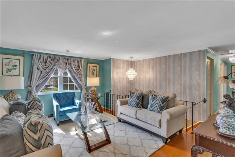 962 Cedarwood, Pittsburgh, PA 15235, 3 Bedrooms Bedrooms, 8 Rooms Rooms,1.1 BathroomsBathrooms,Residential,For Sale,Cedarwood,0,1711741