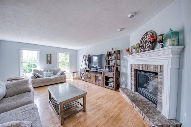 815 Graywyck Dr, Seven Fields, PA 16046, 4 Bedrooms Bedrooms, 10 Rooms Rooms,3.1 BathroomsBathrooms,Residential,For Sale,Graywyck Dr,0,1711812
