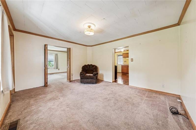 29 Creedmore Rd, Cecil, PA 15321, 2 Bedrooms Bedrooms, 6 Rooms Rooms,1.1 BathroomsBathrooms,Residential,For Sale,Creedmore Rd,0,1711819