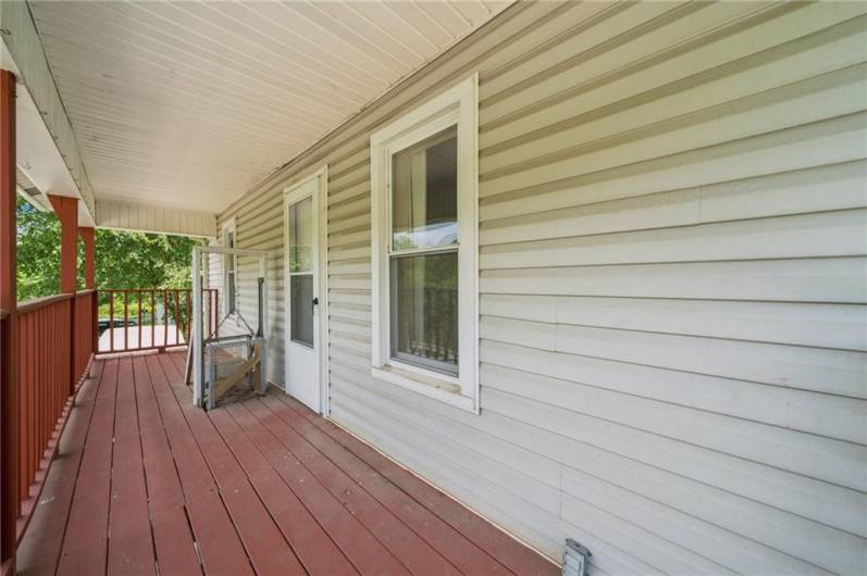 29 Creedmore Rd, Cecil, PA 15321, 2 Bedrooms Bedrooms, 6 Rooms Rooms,1.1 BathroomsBathrooms,Residential,For Sale,Creedmore Rd,0,1711819
