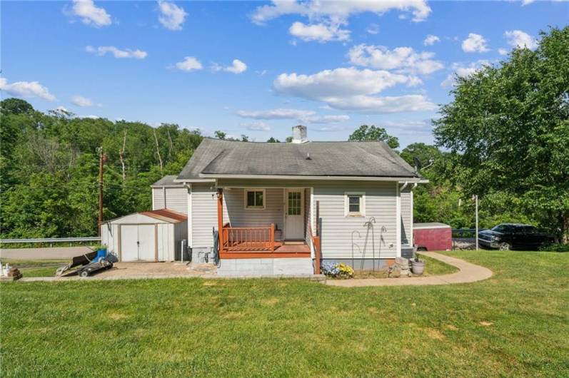 29 Creedmore Rd, Cecil, PA 15321, 2 Bedrooms Bedrooms, 6 Rooms Rooms,1.1 BathroomsBathrooms,Residential,For Sale,Creedmore Rd,0,1711819