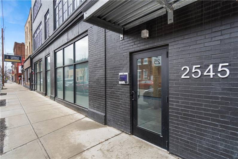 2545 Penn Avenue, Pittsburgh, PA 15222, 2 Bedrooms Bedrooms, 7 Rooms Rooms,2.1 BathroomsBathrooms,Residential,For Sale,Penn Avenue,0,1711860