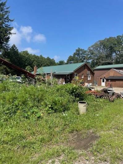 515 Steiner Bridge Rd, Valencia, PA 16059, 3 Bedrooms Bedrooms, ,1 BathroomBathrooms,Residential,For Sale,Steiner Bridge Rd,1711875