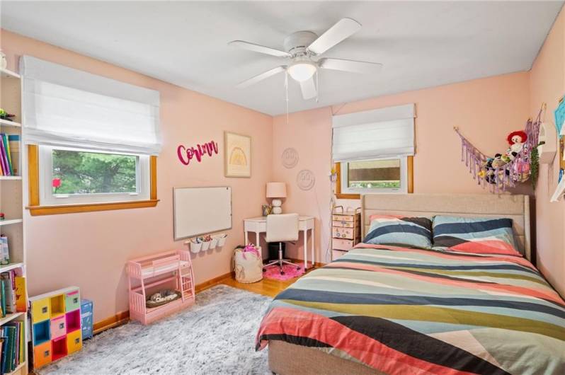 16 Greenville Drive, Greenville, PA 16125, 3 Bedrooms Bedrooms, 8 Rooms Rooms,1.1 BathroomsBathrooms,Residential,For Sale,Greenville Drive,0,1711897