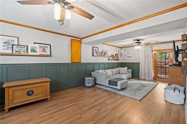 16 Greenville Drive, Greenville, PA 16125, 3 Bedrooms Bedrooms, 8 Rooms Rooms,1.1 BathroomsBathrooms,Residential,For Sale,Greenville Drive,0,1711897