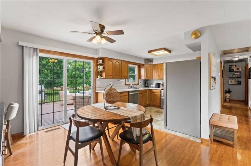 16 Greenville Drive, Greenville, PA 16125, 3 Bedrooms Bedrooms, 8 Rooms Rooms,1.1 BathroomsBathrooms,Residential,For Sale,Greenville Drive,0,1711897