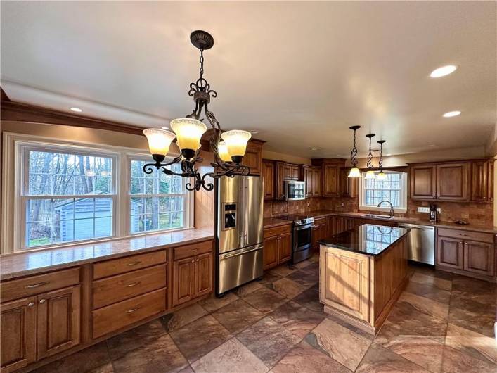 214 Raptor Cir, New Castle, PA 16105, 3 Bedrooms Bedrooms, 11 Rooms Rooms,3 BathroomsBathrooms,Residential,For Sale,Raptor Cir,0,1680791