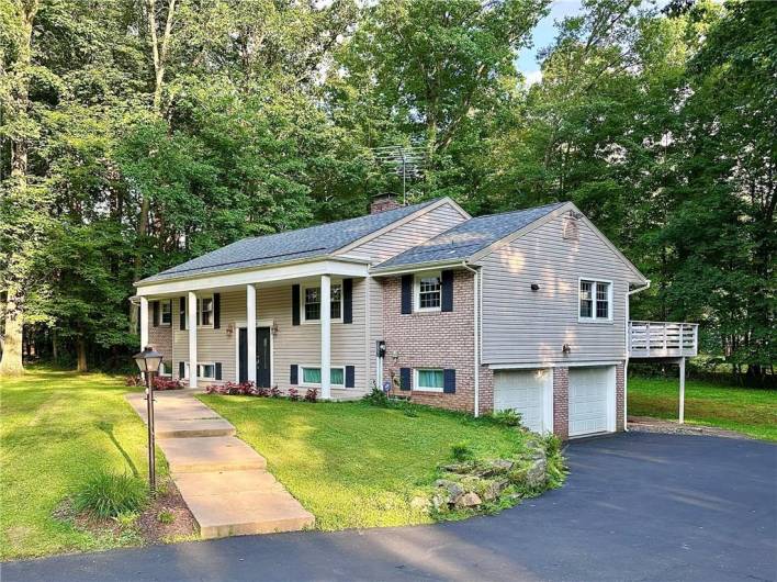 214 Raptor Cir, New Castle, PA 16105, 3 Bedrooms Bedrooms, 11 Rooms Rooms,3 BathroomsBathrooms,Residential,For Sale,Raptor Cir,0,1680791
