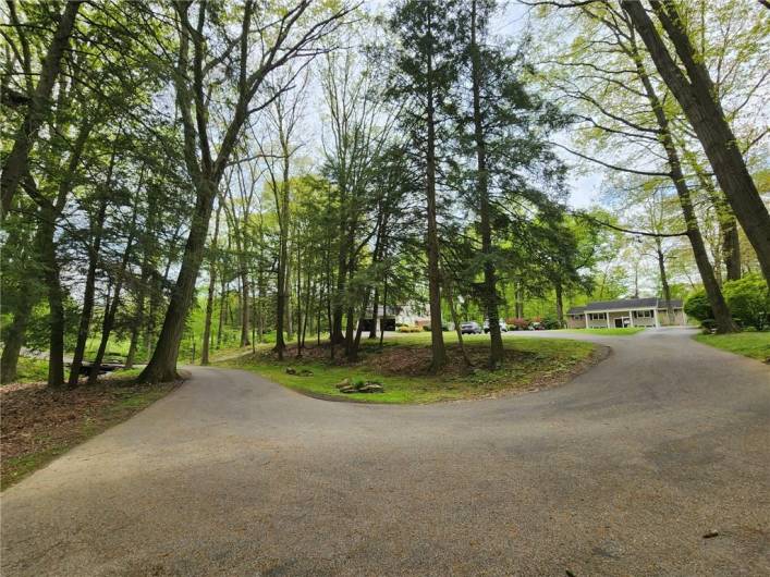 214 Raptor Cir, New Castle, PA 16105, 3 Bedrooms Bedrooms, 11 Rooms Rooms,3 BathroomsBathrooms,Residential,For Sale,Raptor Cir,0,1680791