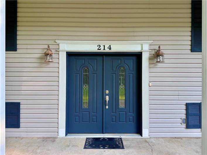 214 Raptor Cir, New Castle, PA 16105, 3 Bedrooms Bedrooms, 11 Rooms Rooms,3 BathroomsBathrooms,Residential,For Sale,Raptor Cir,0,1680791