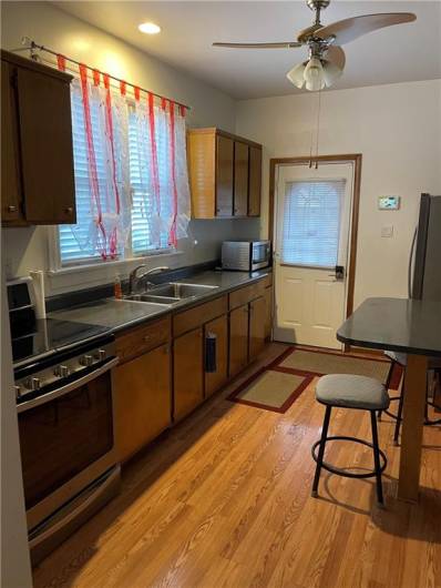 103 Irving Avenue, Latrobe, PA 15650, 3 Bedrooms Bedrooms, 7 Rooms Rooms,2 BathroomsBathrooms,Residential,For Sale,Irving Avenue,0,1687603