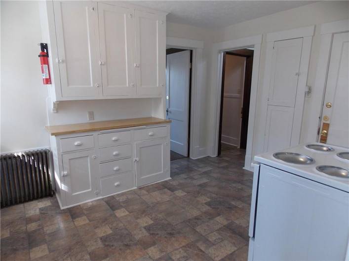 Nice cabinet and counter space.