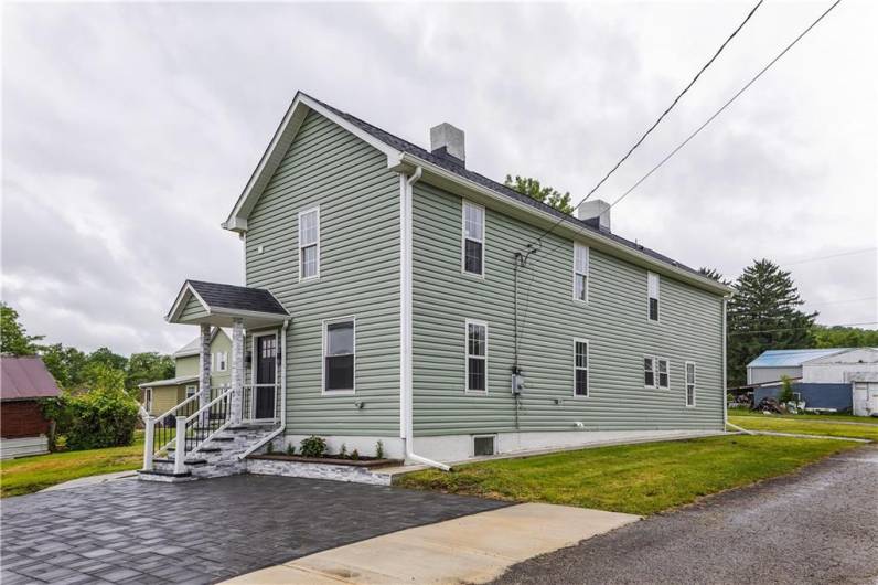 46 Terrace Rd, Millsboro, PA 15348, 4 Bedrooms Bedrooms, ,2 BathroomsBathrooms,Residential,For Sale,Terrace Rd,0,1702838