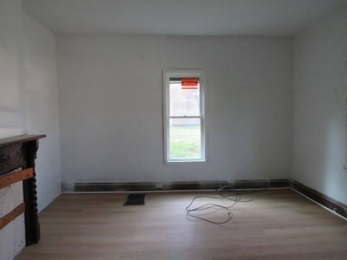 1250 Summerlea Ave, Washington, PA 15301, 4 Bedrooms Bedrooms, ,1 BathroomBathrooms,Residential,For Sale,Summerlea Ave,1706342