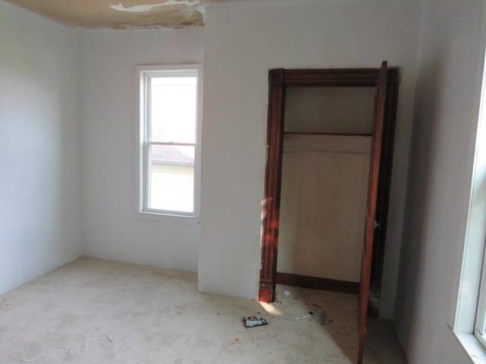 1250 Summerlea Ave, Washington, PA 15301, 4 Bedrooms Bedrooms, ,1 BathroomBathrooms,Residential,For Sale,Summerlea Ave,1706342