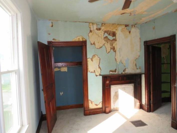 1250 Summerlea Ave, Washington, PA 15301, 4 Bedrooms Bedrooms, ,1 BathroomBathrooms,Residential,For Sale,Summerlea Ave,1706342