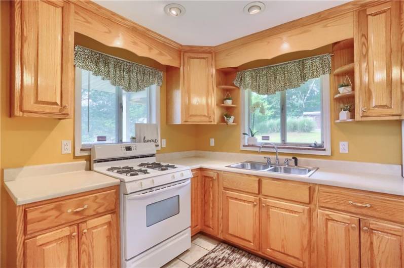 175 Brickyard Rd, Mars, PA 16046, 2 Bedrooms Bedrooms, ,1 BathroomBathrooms,Residential,For Sale,Brickyard Rd,0,1710846