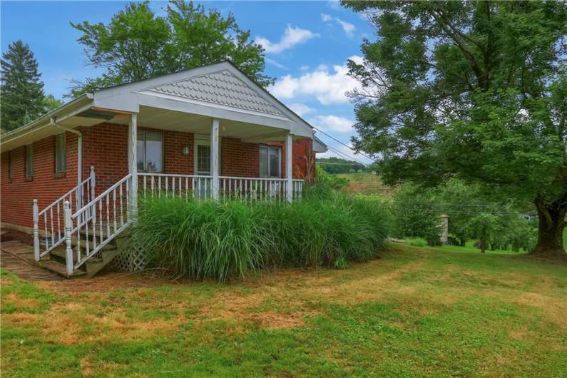 175 Brickyard Rd, Mars, PA 16046, 2 Bedrooms Bedrooms, ,1 BathroomBathrooms,Residential,For Sale,Brickyard Rd,0,1710846