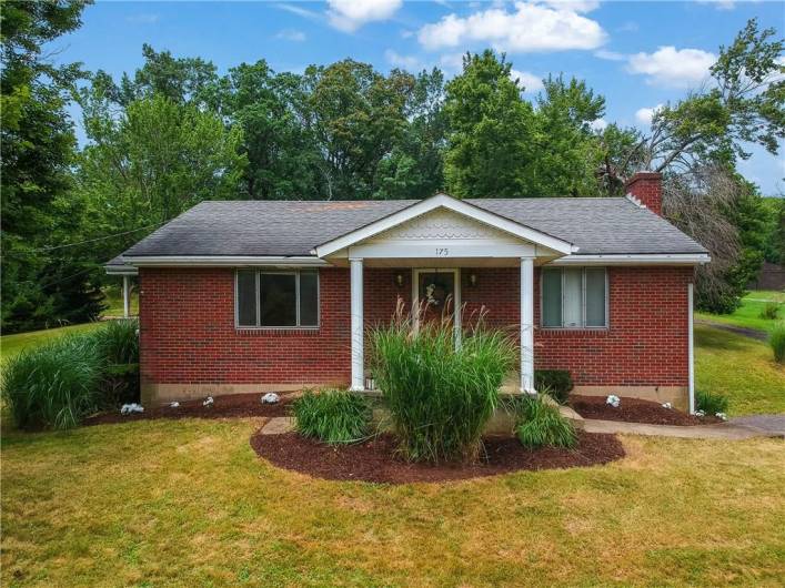 175 Brickyard Rd, Mars, PA 16046, 2 Bedrooms Bedrooms, ,1 BathroomBathrooms,Residential,For Sale,Brickyard Rd,0,1710846
