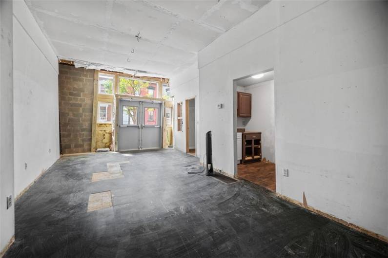 23 Seneca St, Pittsburgh, PA 15219, 1 Bedroom Bedrooms, ,2 BathroomsBathrooms,Residential,For Sale,Seneca St,0,1711346