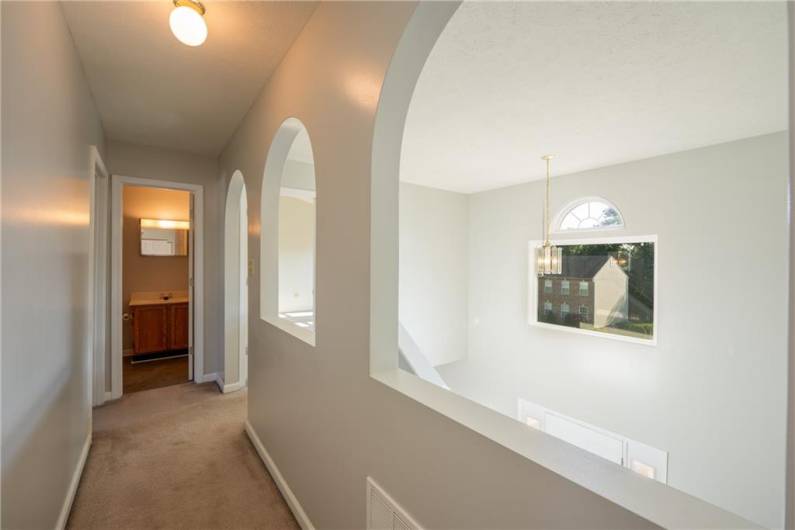 111 Stratford Ct, New Stanton, PA 15672, 4 Bedrooms Bedrooms, 10 Rooms Rooms,2.1 BathroomsBathrooms,Residential,For Sale,Stratford Ct,0,1711431