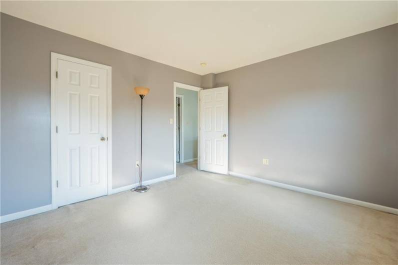 111 Stratford Ct, New Stanton, PA 15672, 4 Bedrooms Bedrooms, 10 Rooms Rooms,2.1 BathroomsBathrooms,Residential,For Sale,Stratford Ct,0,1711431