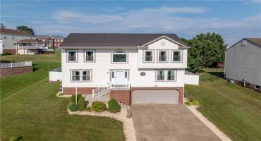 111 Stratford Ct, New Stanton, PA 15672, 4 Bedrooms Bedrooms, 10 Rooms Rooms,2.1 BathroomsBathrooms,Residential,For Sale,Stratford Ct,0,1711431