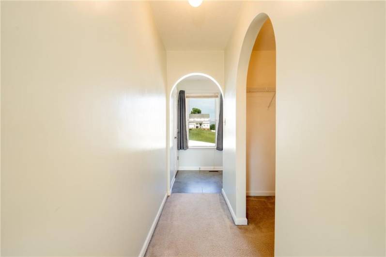 111 Stratford Ct, New Stanton, PA 15672, 4 Bedrooms Bedrooms, 10 Rooms Rooms,2.1 BathroomsBathrooms,Residential,For Sale,Stratford Ct,0,1711431