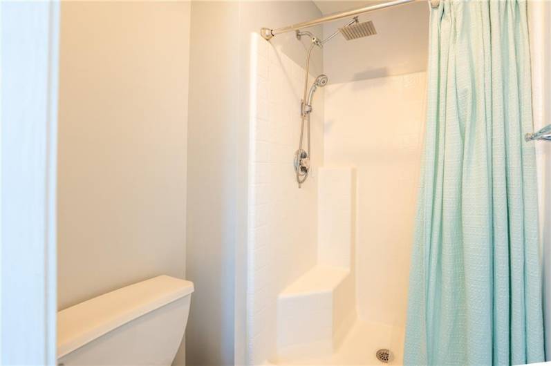 111 Stratford Ct, New Stanton, PA 15672, 4 Bedrooms Bedrooms, 10 Rooms Rooms,2.1 BathroomsBathrooms,Residential,For Sale,Stratford Ct,0,1711431